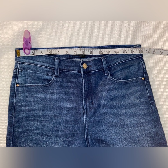 Women’s DKNY medium blue wash stretchy rip raw edge skinny jeans size 28 - Picture 6 of 15